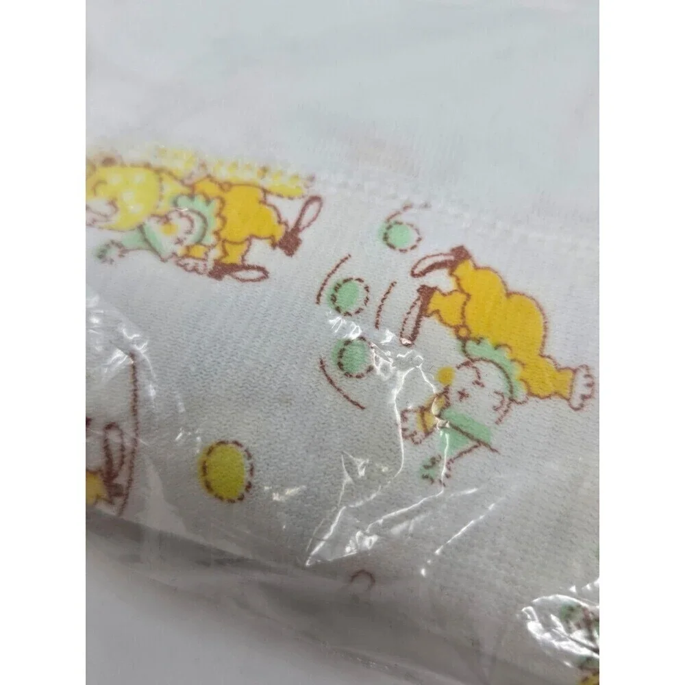 NOS VINTAGE CARTER'S CRIB TOP SHEET WHITE YELLOW CLOWNS BEARS  COTTON KNIT